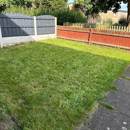 A Charming 3 Bed Home Next To Nec And Birmingham International Airport Marston Green Esterno foto