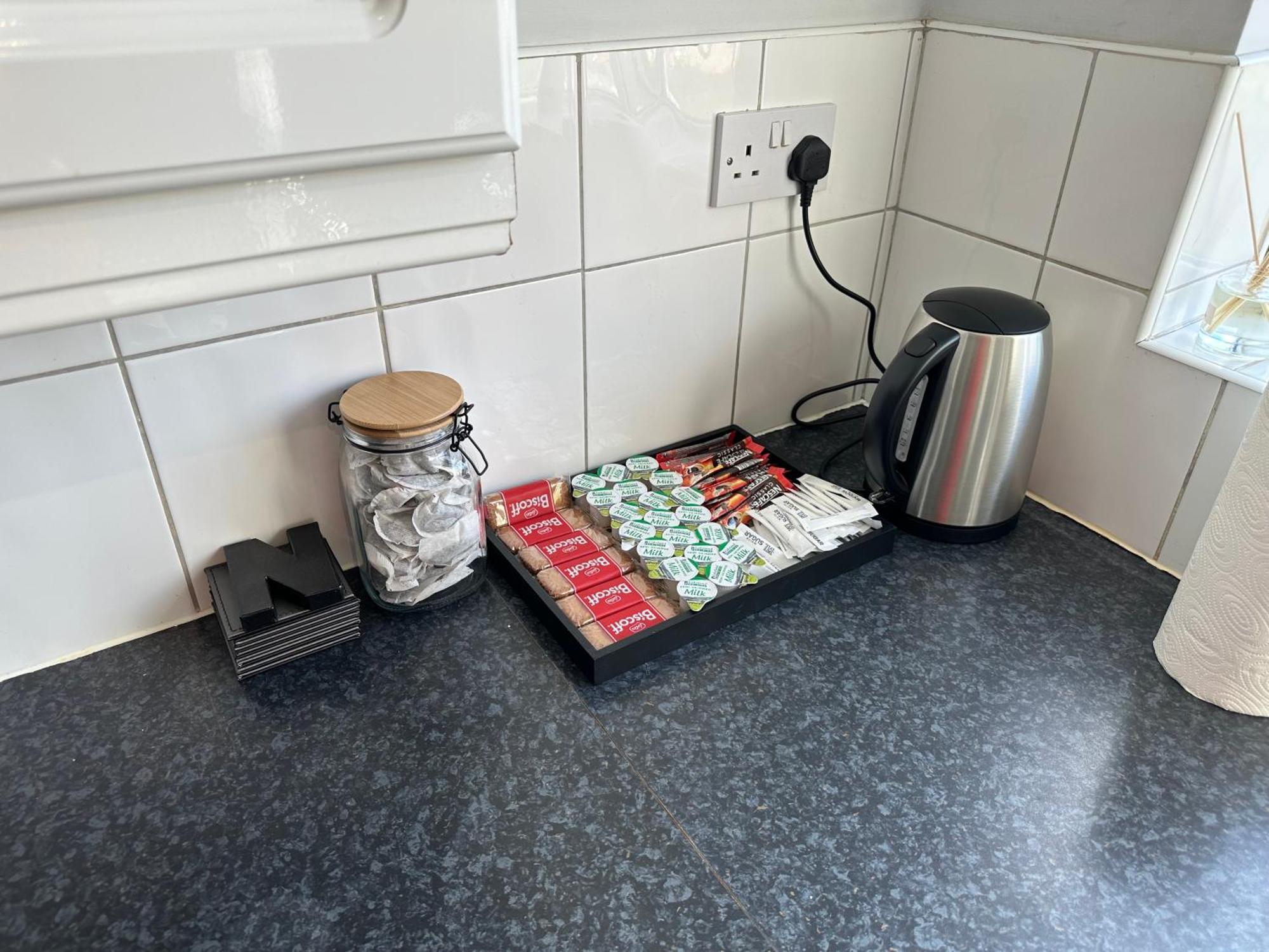 A Charming 3 Bed Home Next To Nec And Birmingham International Airport Marston Green Esterno foto
