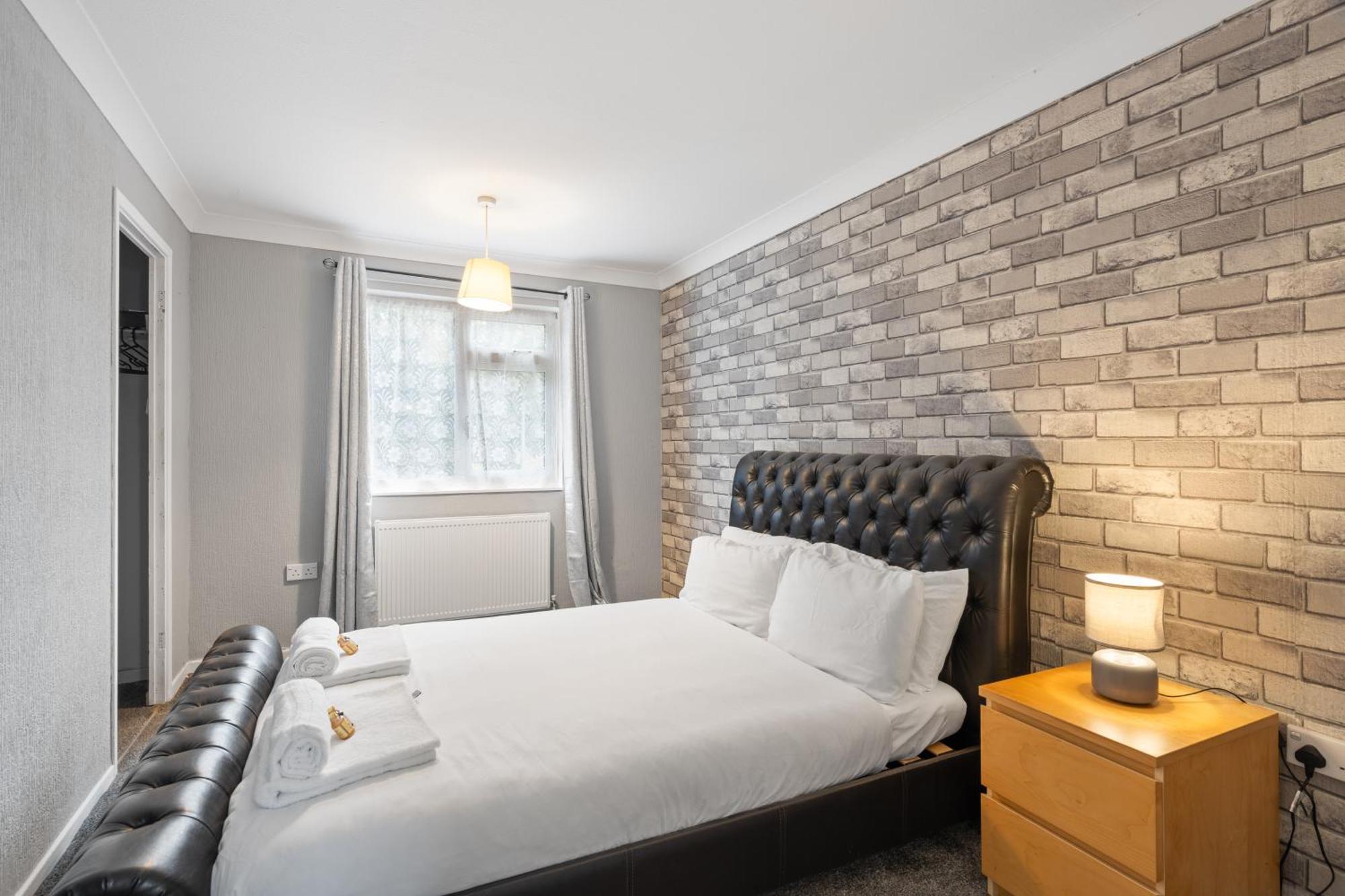 A Charming 3 Bed Home Next To Nec And Birmingham International Airport Marston Green Esterno foto